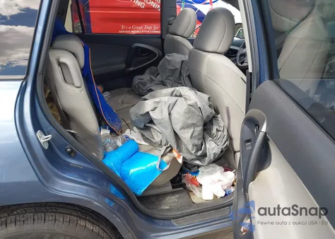 2010 Toyota Rav4 z USA, uszkodzony, nr VIN 2T3BF4DV3AW075339